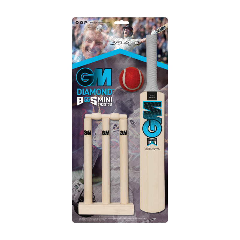 DIAMOND MINI CRICKET SET